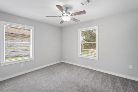 5950 Southington Street Houston TX 77033