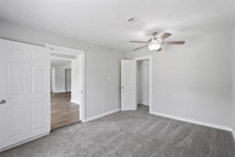 5950 Southington Street Houston TX 77033