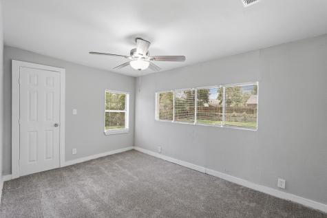 5950 Southington Street Houston TX 77033