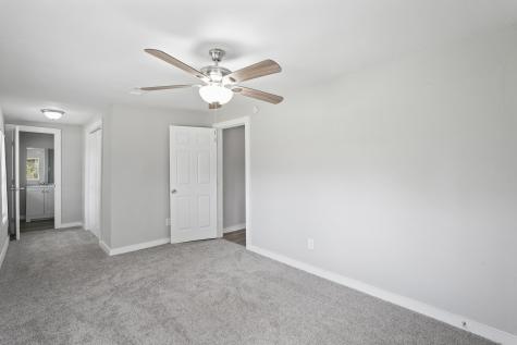 5950 Southington Street Houston TX 77033