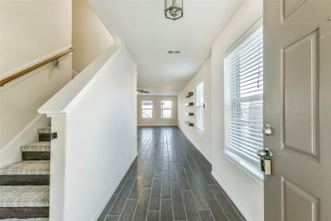 4223 Amaryllis Avenue Baytown TX 77521