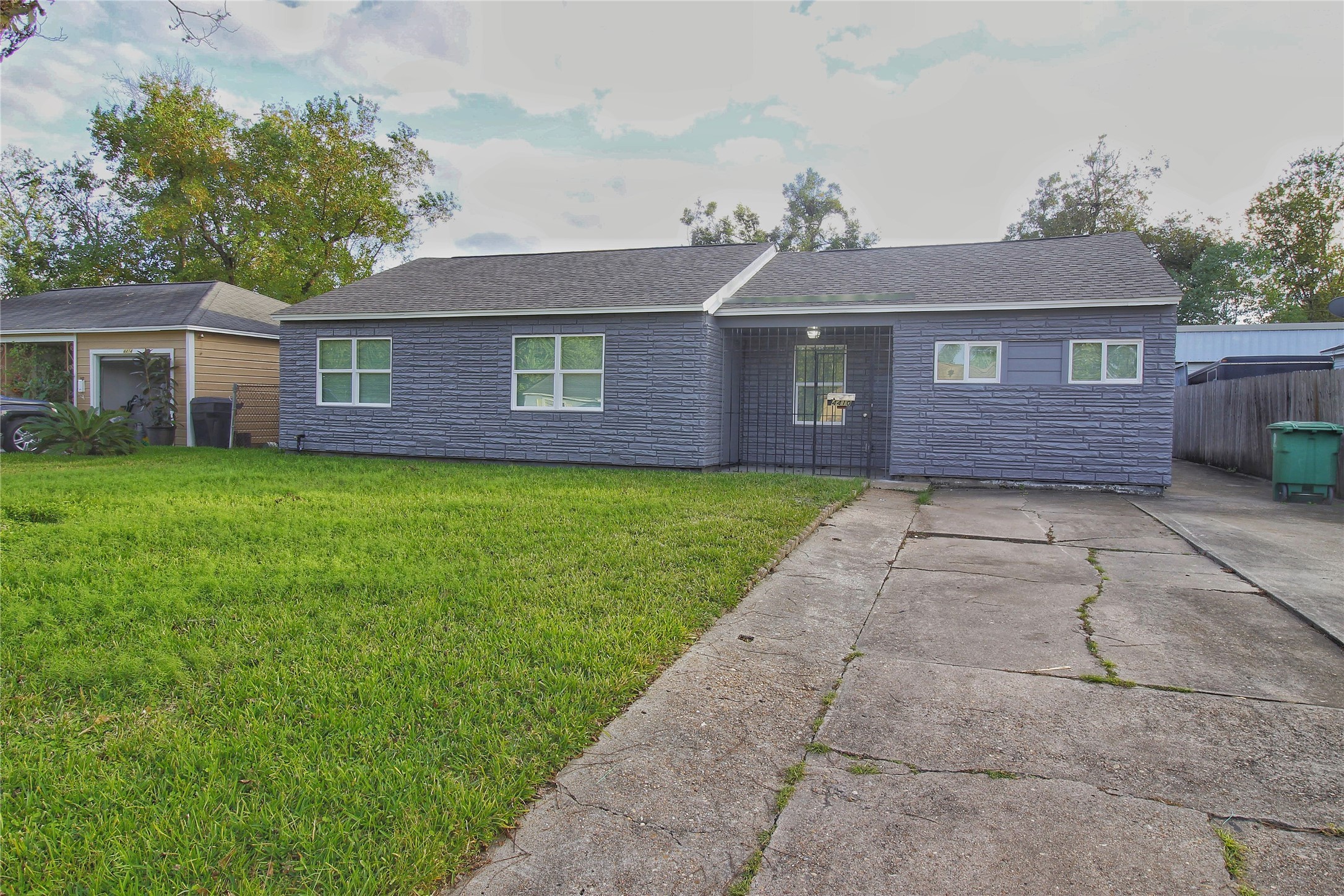 4410 Friar Point Road Houston TX 77047
