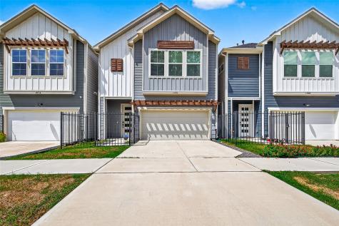 1070 Mansfield Street Houston TX 77091
