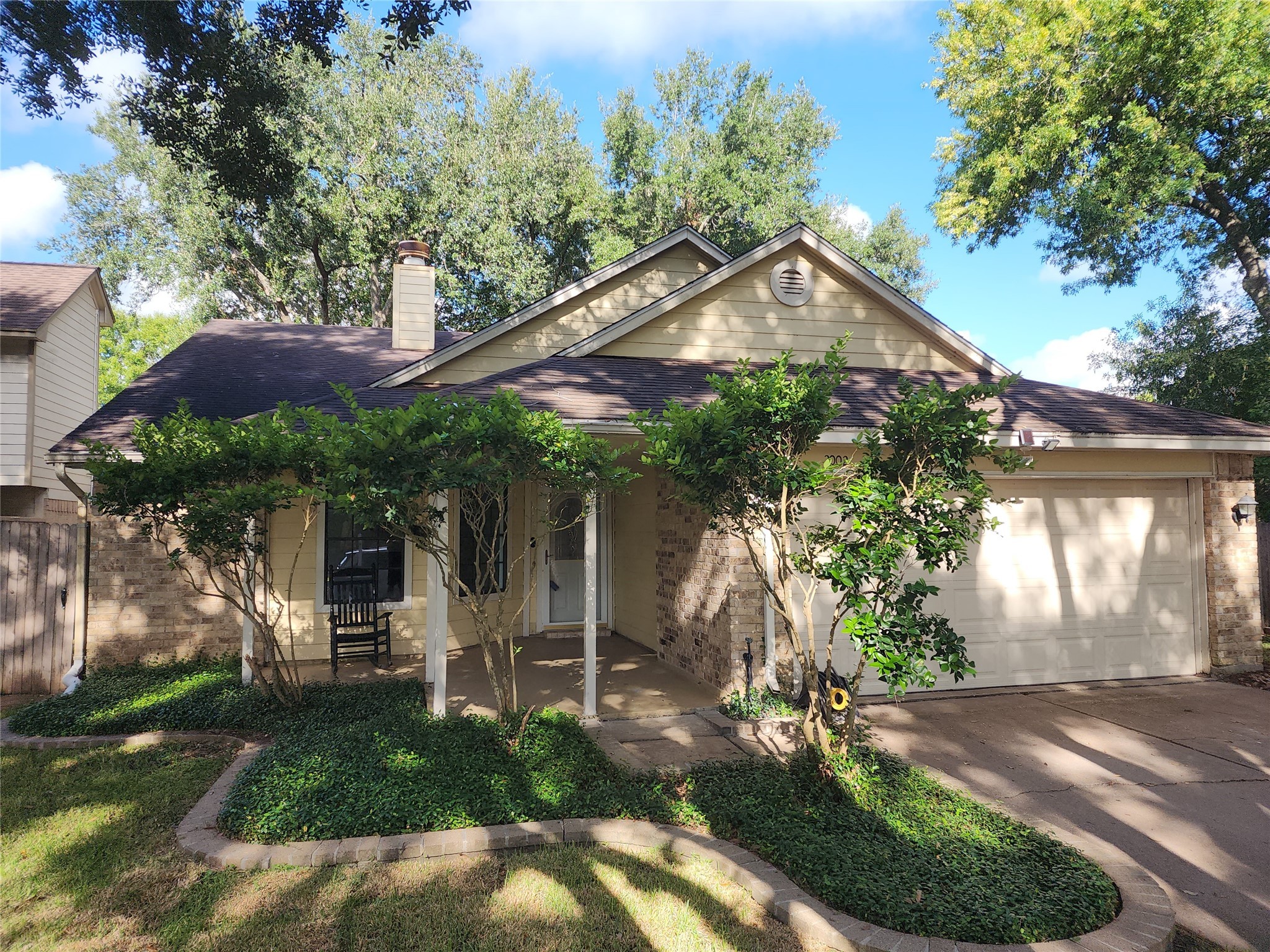 2002 Creekshire Drive Sugar Land TX 77478