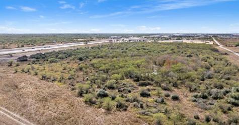 75.0 Acres Option A Of The Tract Located At Highway Us 59 Victoria TX 77904