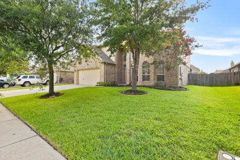 809 Irish Maple Street Seabrook TX 77586