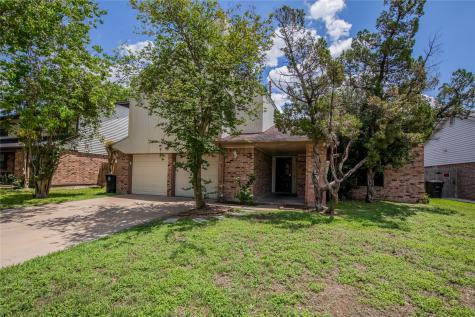 10106 Lost Trail Street Houston TX 77088