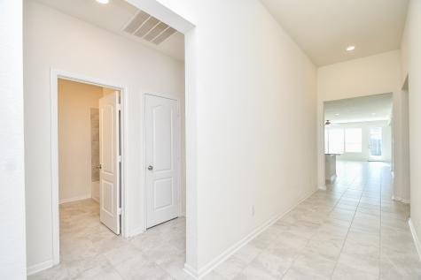 25427 King Reyes Street Katy TX 77493