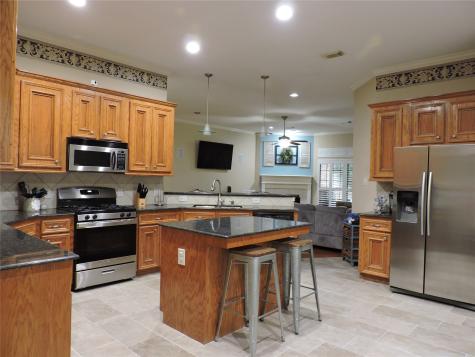 316 Linda Lane Webster TX 77598
