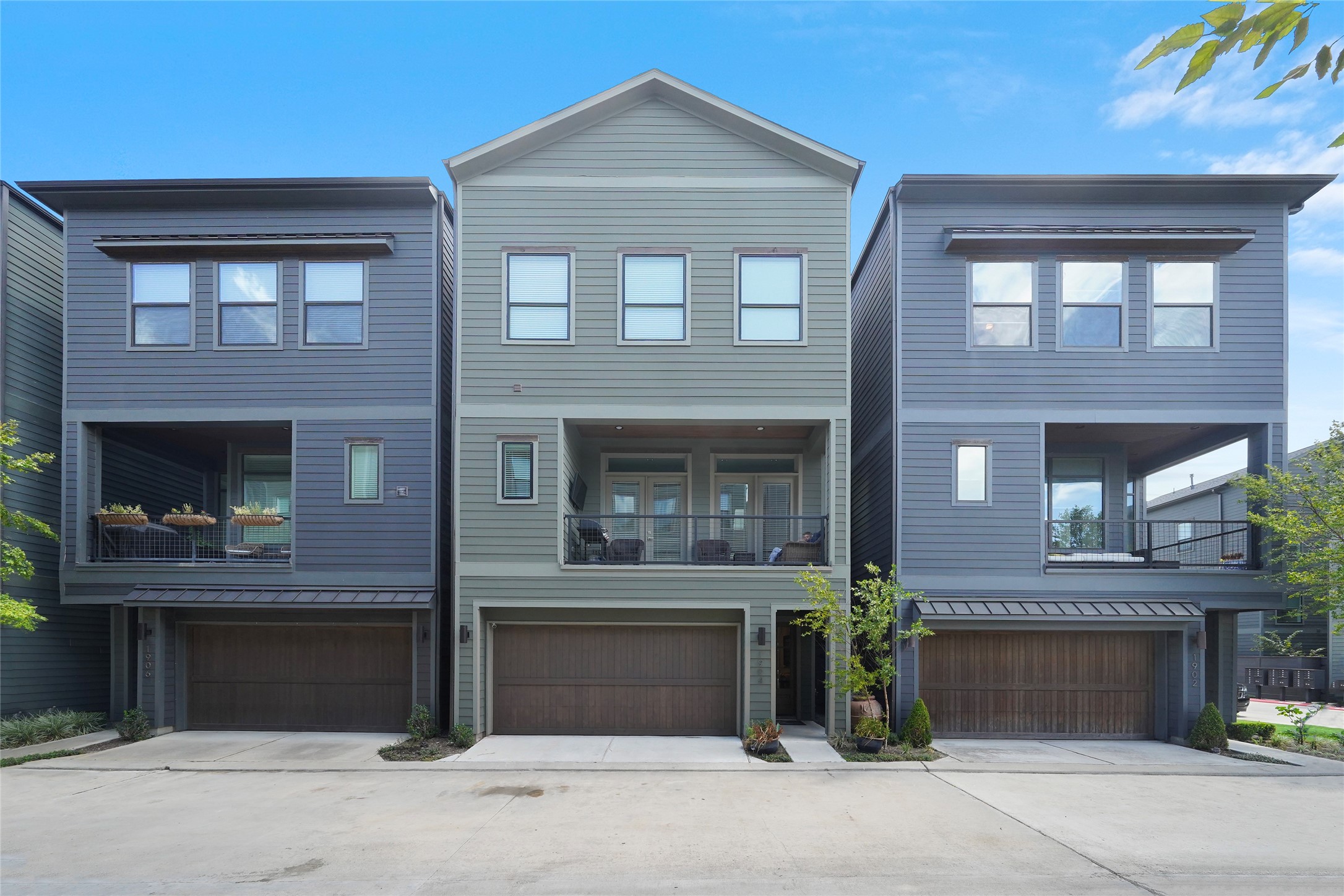 1904 Colonel Forbins Street Houston TX 77043