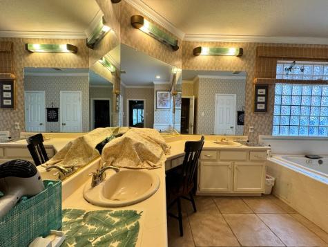 9303 Bent Spur Lane Houston TX 77064