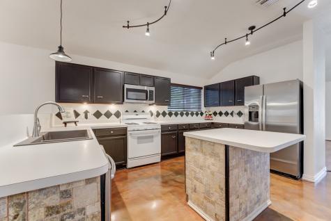 11915 Ezekiel Drive Tomball TX 77375