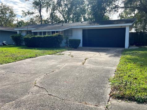 4853 Woodpecker Street Houston TX 77035