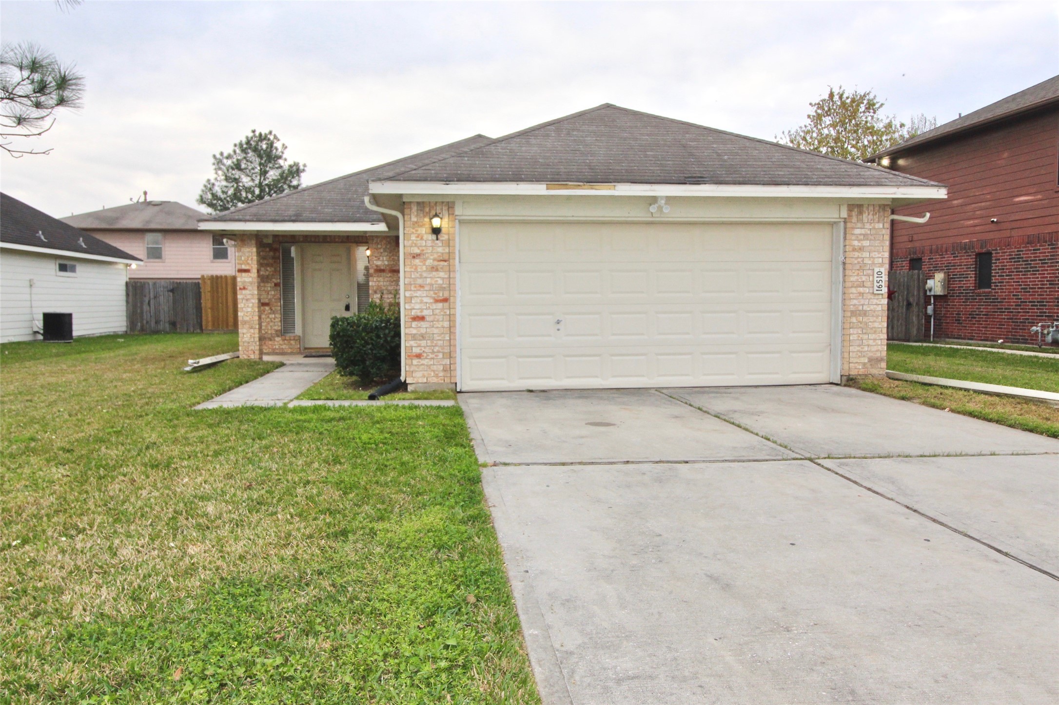 16510 Lazy Ridge Road Houston TX 77053
