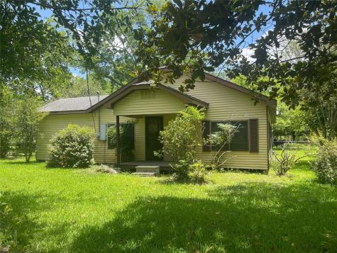 964 County Road 676 Dayton TX 77535