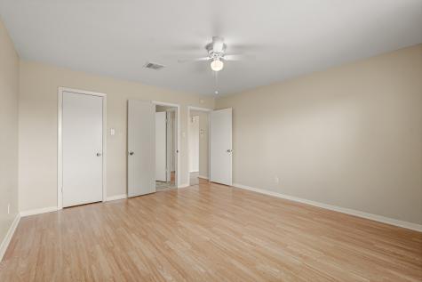 2911 Garden Lane Sugar Land TX 77479