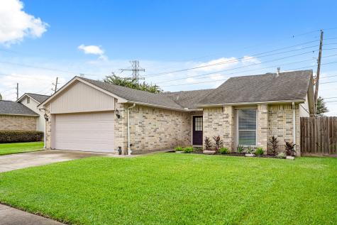 2911 Garden Lane Sugar Land TX 77479