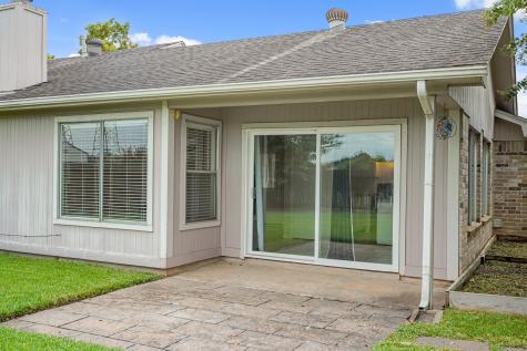 2911 Garden Lane Sugar Land TX 77479