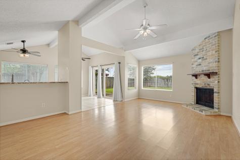2911 Garden Lane Sugar Land TX 77479