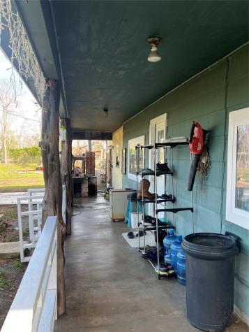 322 County Road 153 Bay City TX 77414