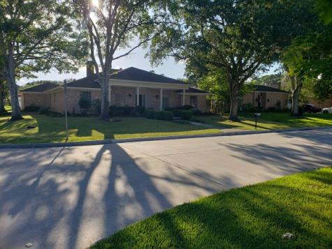 854 Brunswick Drive Sugar Land TX 77478
