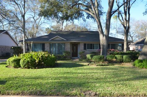 13722 Lynnwood Lane Sugar Land TX 77498