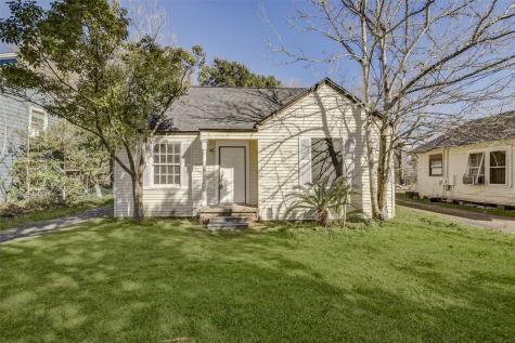 2214 Ashley Street Beaumont TX 77701