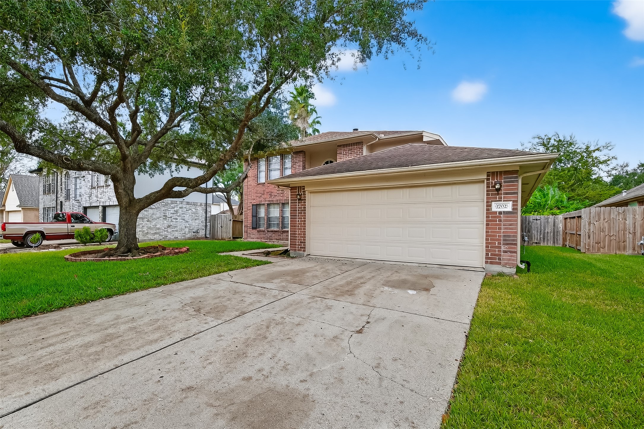 1702 Bonnie Lea Lane Fresno TX 77545