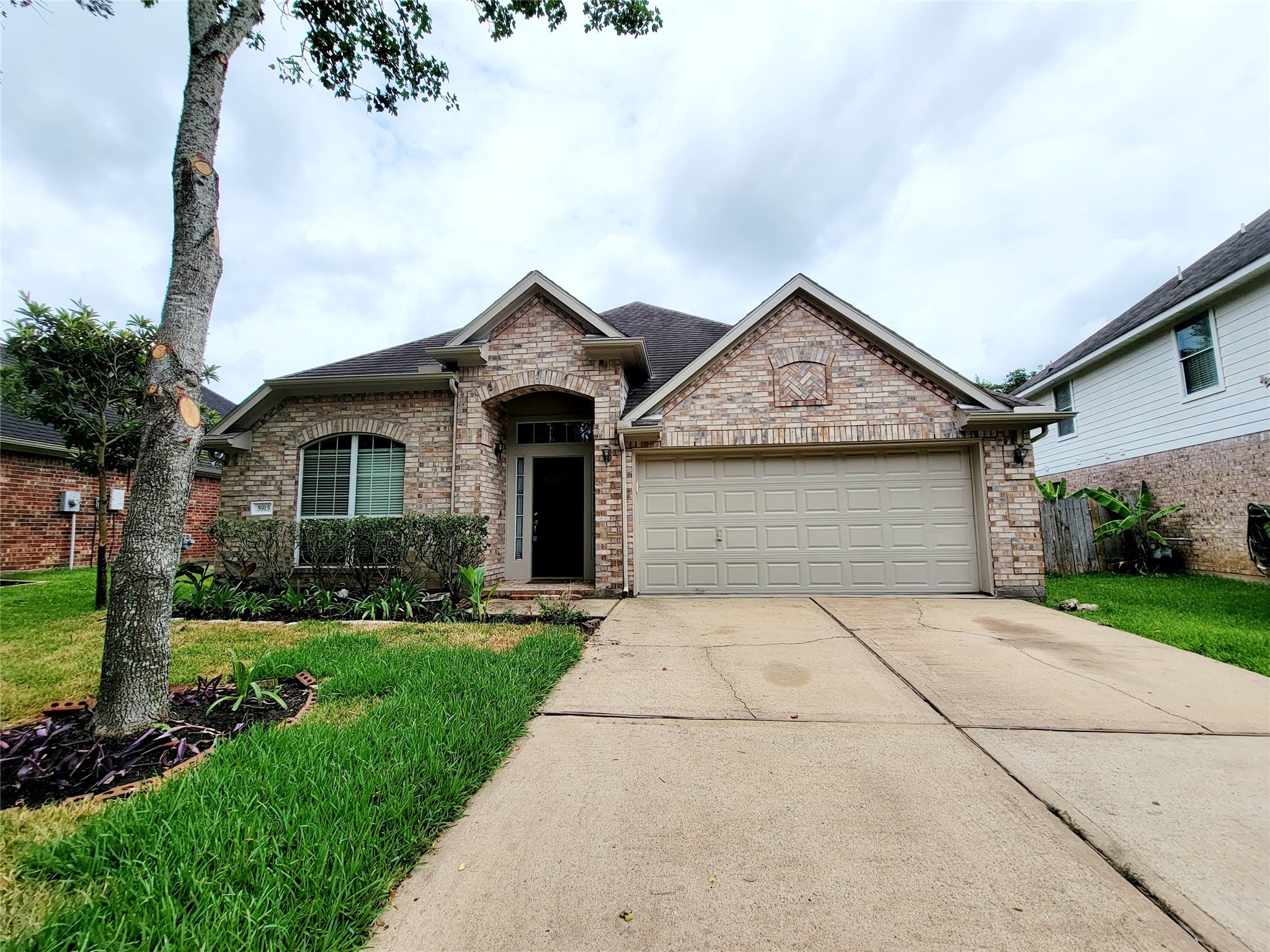 5915 Mettler Lane Richmond TX 77469