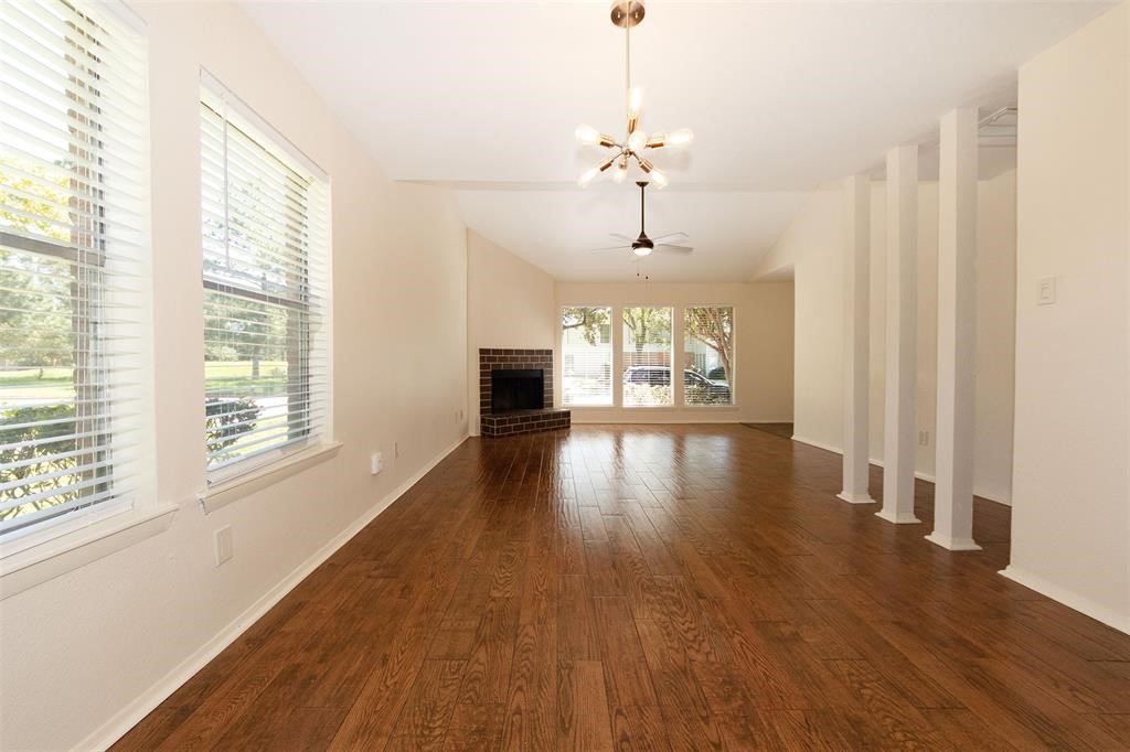 7852 Green Lawn Drive Houston TX 77088