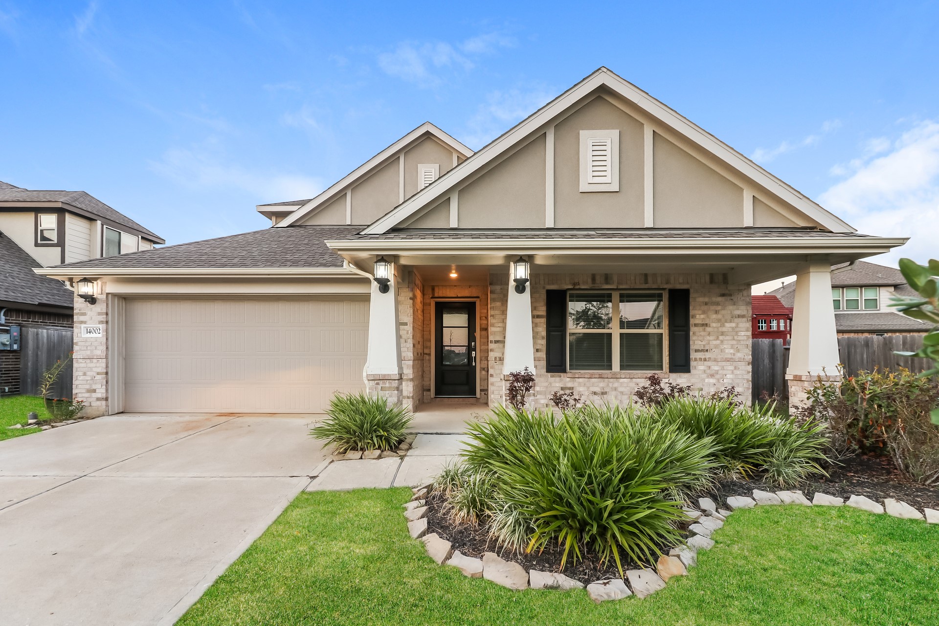 14002 Oakdale Falls Lane Rosharon TX 77583