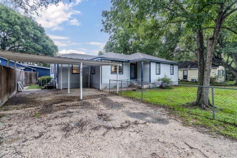 503 Carrell Street Tomball TX 77375