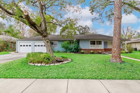 5602 Evergreen Street Bellaire TX 77401