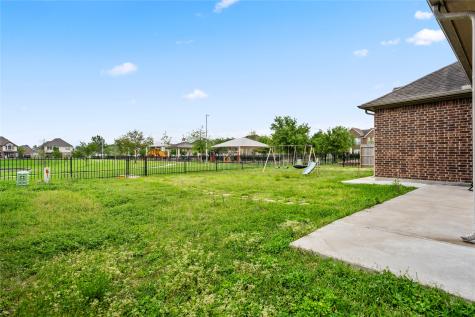 17214 Elverson Oaks Drive Tomball TX 77377