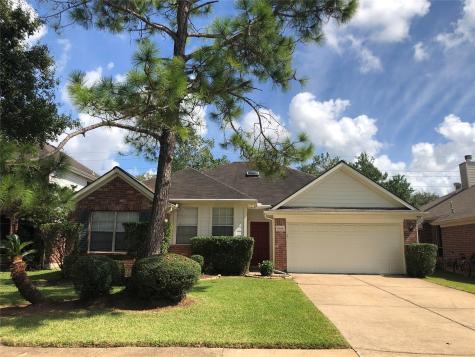 2919 Foxden Drive Pearland TX 77584