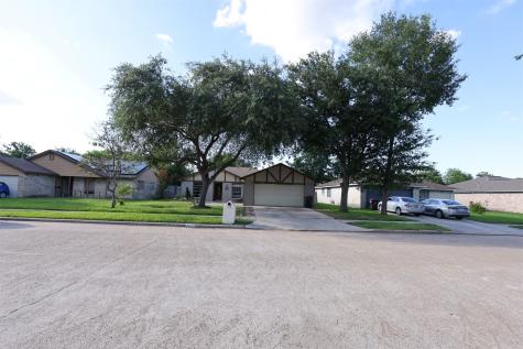 2610 W Greens Road Houston TX 77067