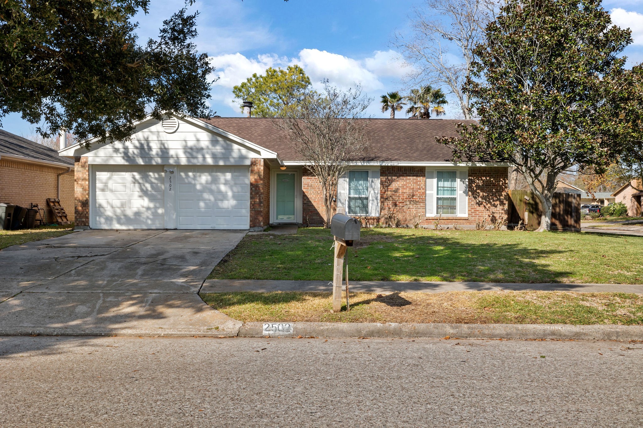 2502 Bisontine Street Friendswood TX 77546