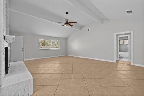 2502 Bisontine Street Friendswood TX 77546