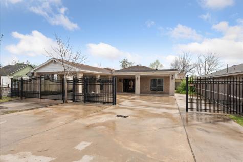 14022 Greenville Street Houston TX 77015