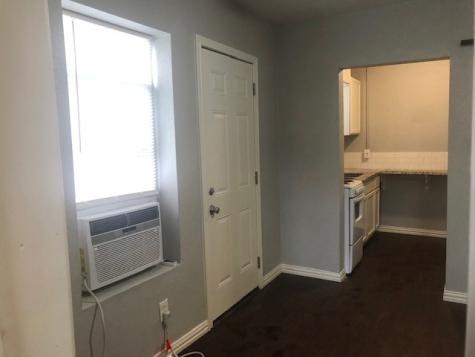 309 Hutcheson Street 8 Houston TX 77003