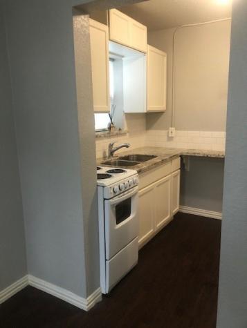 309 Hutcheson Street 8 Houston TX 77003