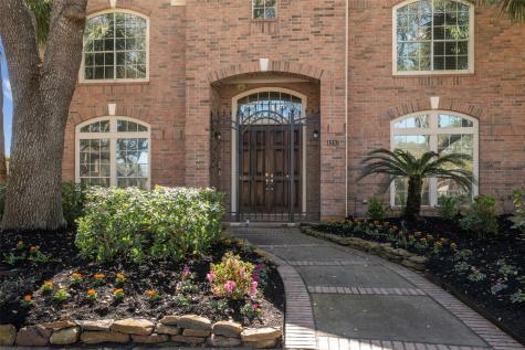4207 Clearwater Court Missouri City TX 77459
