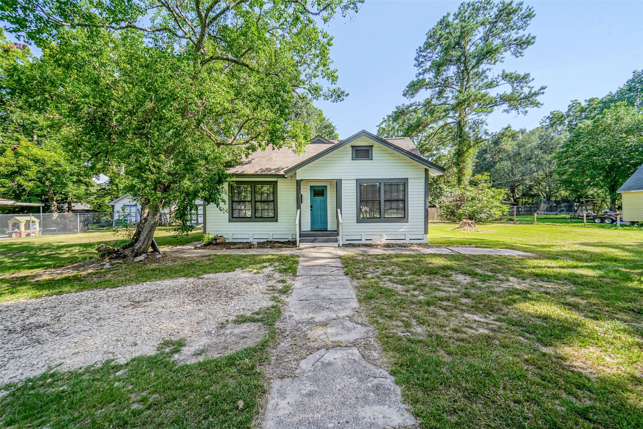 624 Truman Street Cleveland TX 77327