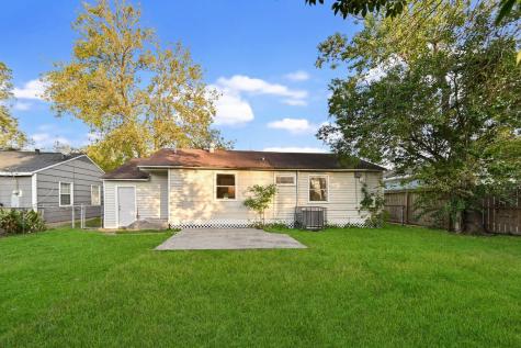 9306 Chesterfield Drive Houston TX 77051