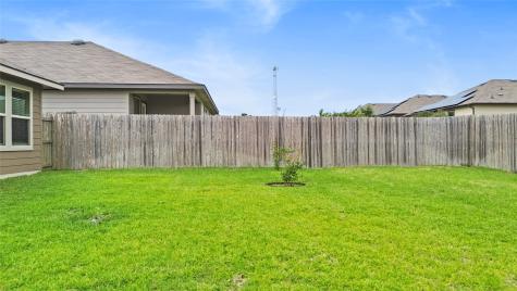 117 Blanco Drive Huntsville TX 77340