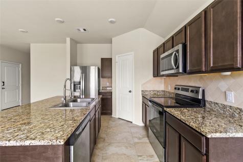 117 Blanco Drive Huntsville TX 77340