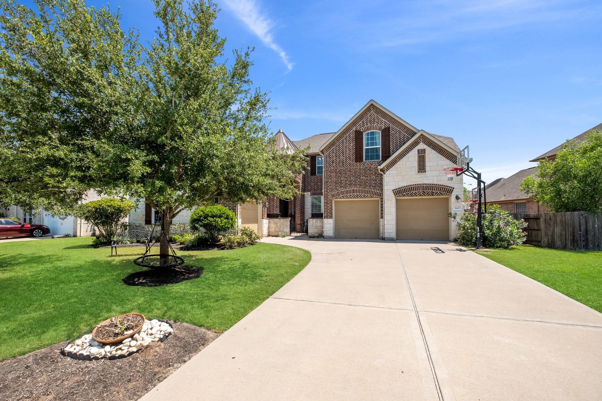5607 Kipling Glen Court Sugar Land TX 77479