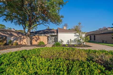 11422 Lakeside Place Drive Houston TX 77077