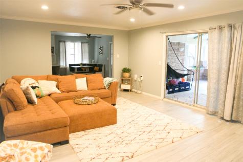 5218 Jason Street Houston TX 77096
