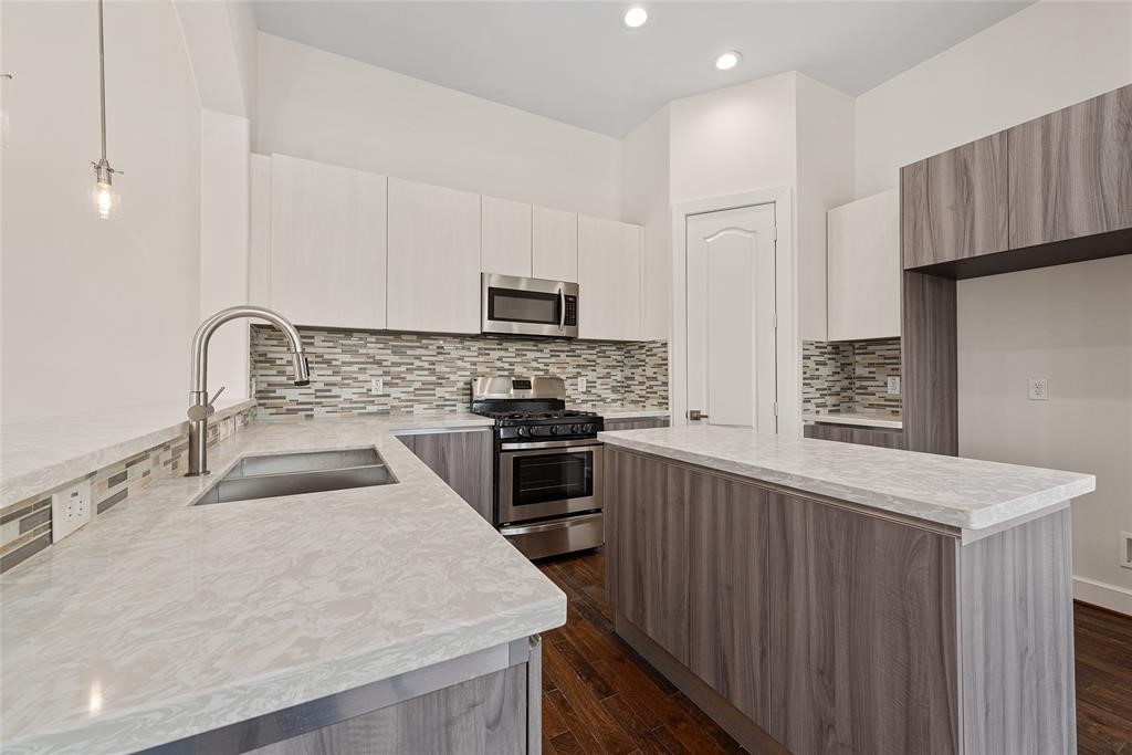 9418 Glenfield Court Houston TX 77096